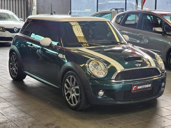 MINI COOPER 1.6 S 16V TURBO GASOLINA 2P AUTOMÁTICO MINI COOPER 1.6 S 16V TURBO GASOLINA 2P AUTOMÁTICO